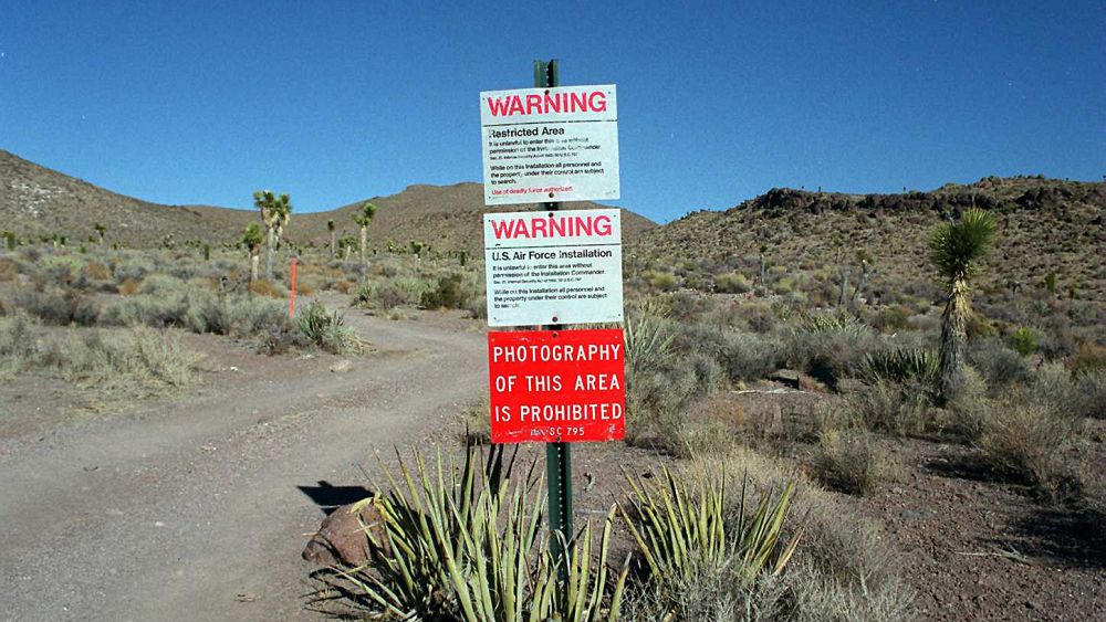 Call to raid Area 51 military zone draws hordes of alien hunters