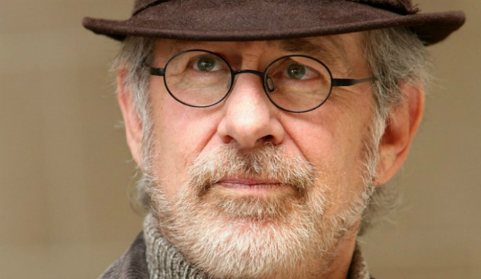 Steven Spielberg Plots Original UFO Movie With ‘War Of The Worlds’ Writer David Koepp – Punch Drunk Critics