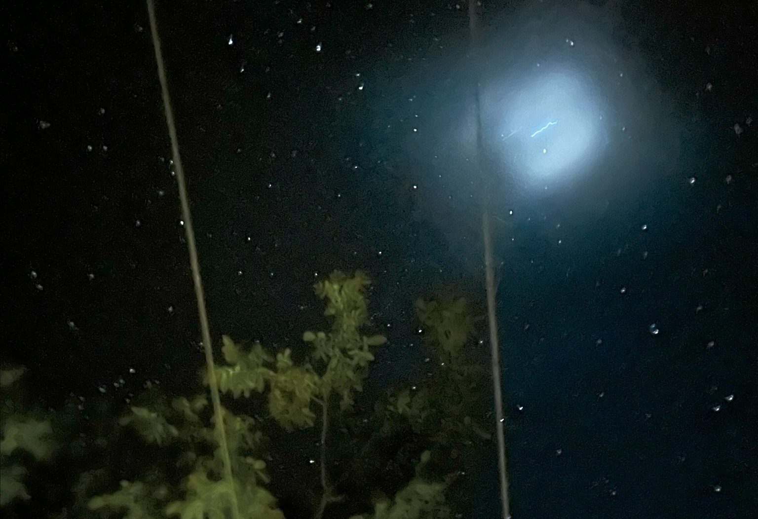 UFO over Ukraine turned out to be the stage of a Falcon 9 rocket