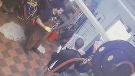 FBI Agents Investigate Flying Saucer Project at New Jersey Laboratory