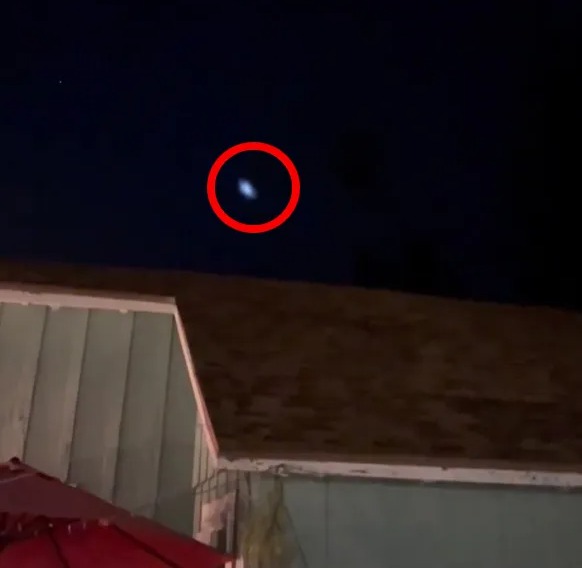 The witness said they saw a 'haze' in the night sky