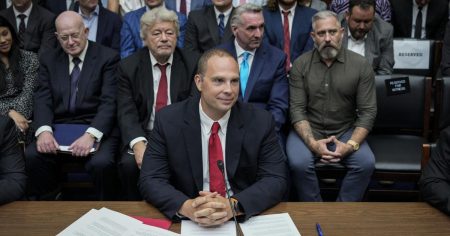 Tyler Cowen: The real government conspiracy isn’t about UFOs | Columns