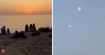 Tourist spots UFO near the ocean. Unusual sighting stuns social media. Watch video