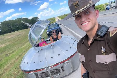 ‘UFO car’ in the US pulled over again by the authorities
