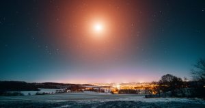 Man catches ‘huge white cube’ rotating in sky before it ‘vanishes without a trace’