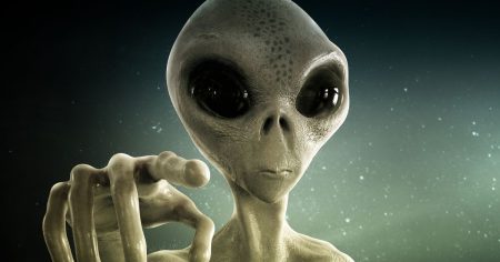Alien hunter warns we shouldn’t try to contact UFOs because ‘we’re tasty’