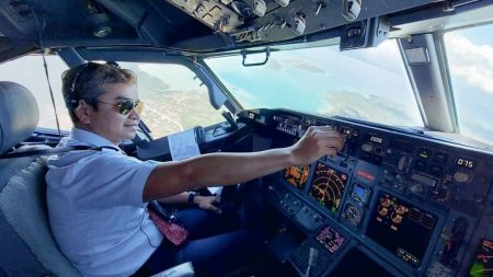 I’m a Boeing 747 pilot & see UFOs all the time – I filmed mystery orbs following me for 2,000 miles…nothing was on radar