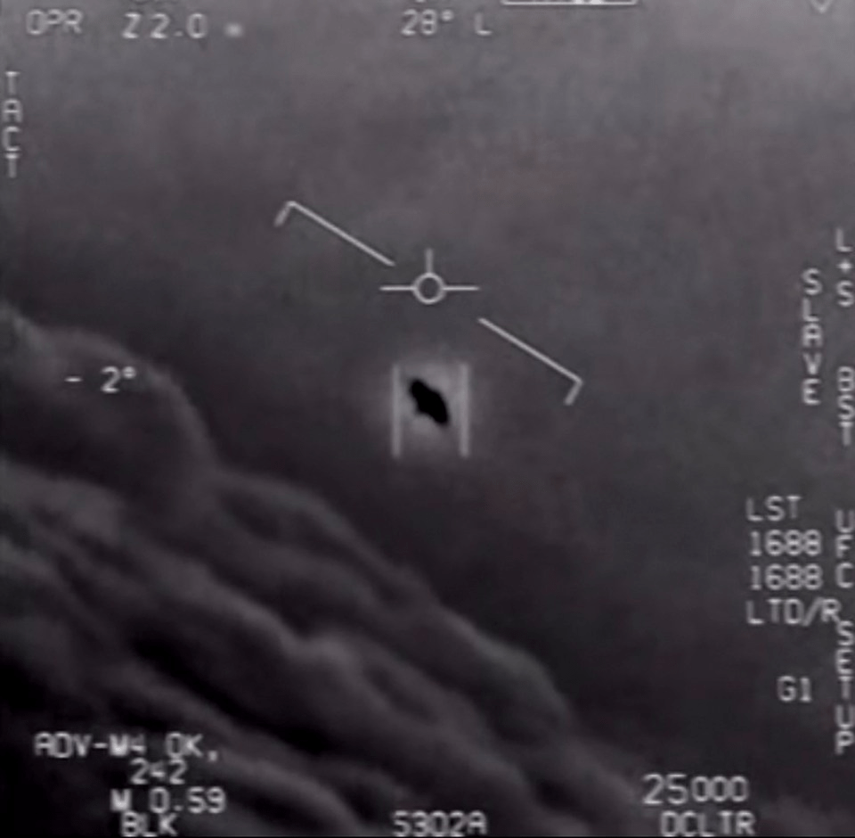 Video taken by Navy pilots showing interactions with 'unidentified aerial phenomena'