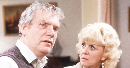 Coronation Street star Geoffrey Hinsliff tributes as Helen Worth calls him ‘lovely man’