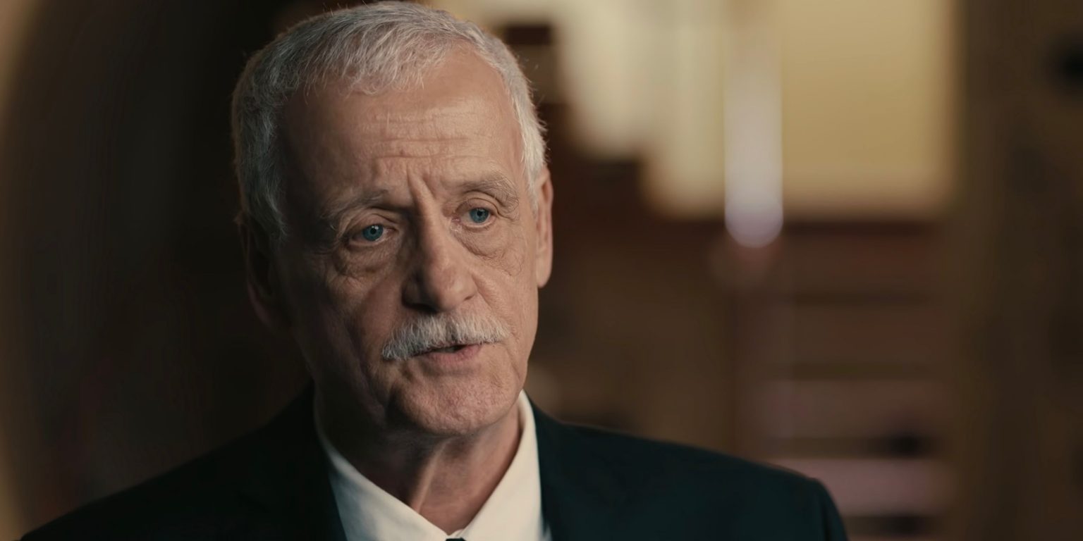 The True Story Behind The Roswell UFO Incident