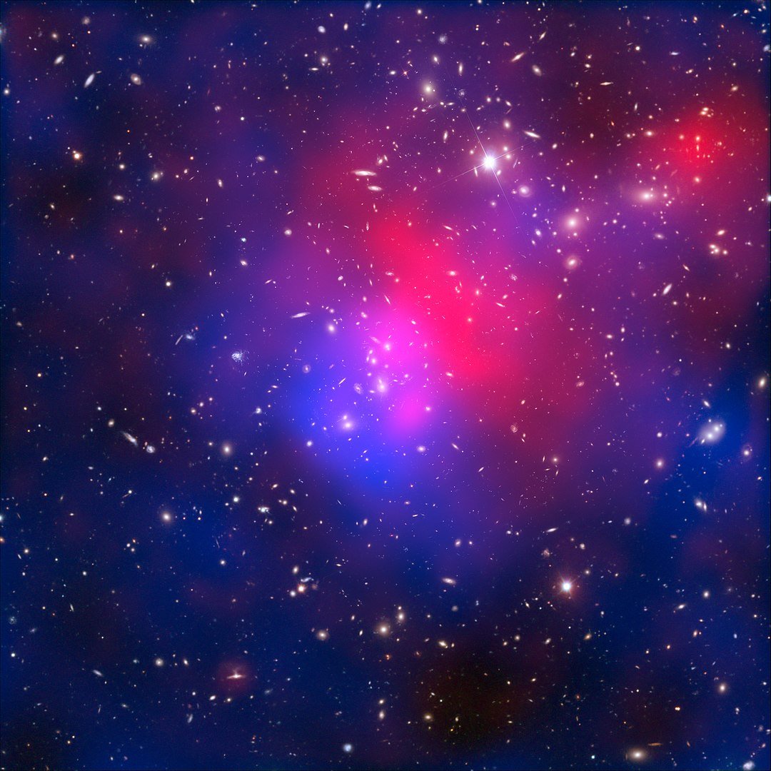 Abell 2744, nicknamed Pandora's Cluster. The galaxies in the cluster make up less than five percent of its mass. (Credit : NASA, ESA)