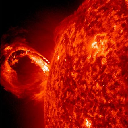 Geomagnetic Storms Bring Satellites Down Faster