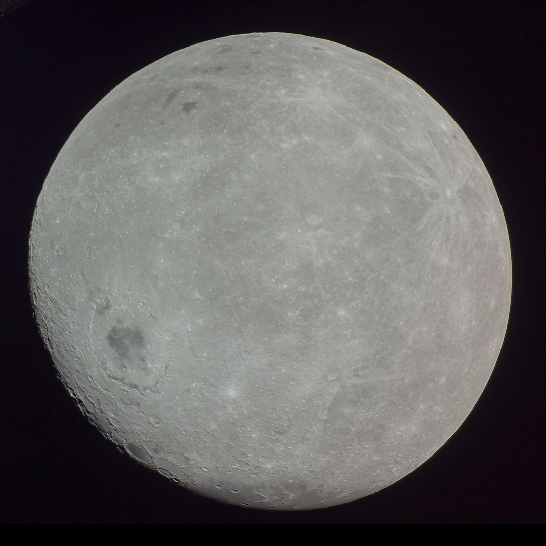 The far side of the Moon offers protection from terrestrial radiation and a fabulous location to study radiation from the earliest moments of the evolution of the universe (Credit : NASA)